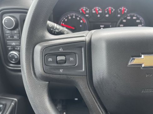 Used 2020 Chevrolet Silverado 1500 Custom w/ Custom Value Package image 20