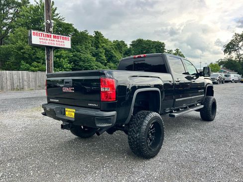 Used 2015 GMC Sierra 2500 Denali AWD/4WD image 2