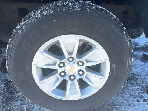 Used 2025 Chevrolet Silverado 1500 LT image 27