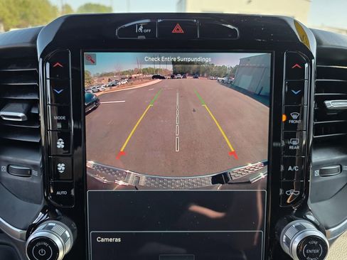 Used 2025 RAM 1500 Big Horn image 19