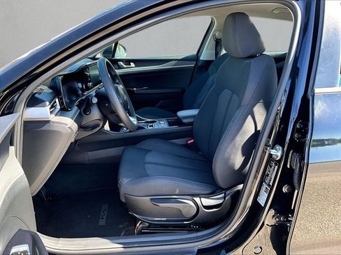 Used 2022 Kia K5 LX FWD image 24