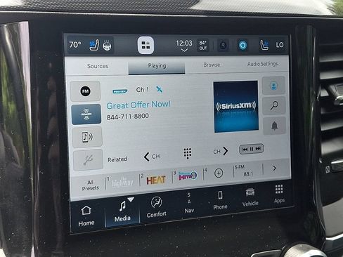 Used 2022 RAM 1500 Laramie AWD/4WD image 16