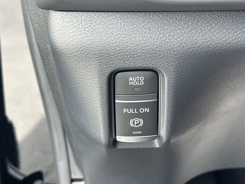 New 2025 Nissan Armada Platinum Reserve image 15