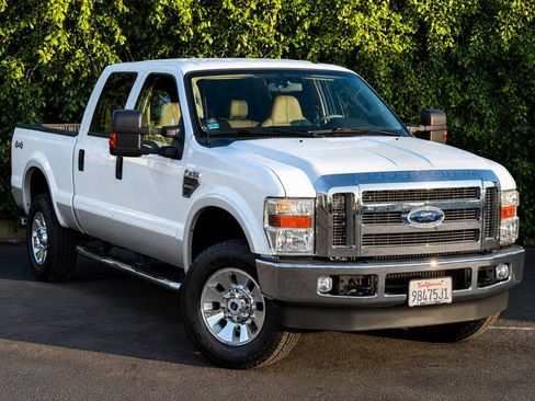 Used 2008 Ford F350 Lariat AWD/4WD image 2