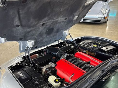 Used 2002 Chevrolet Corvette Z06 w/ Memory Pkg image 68