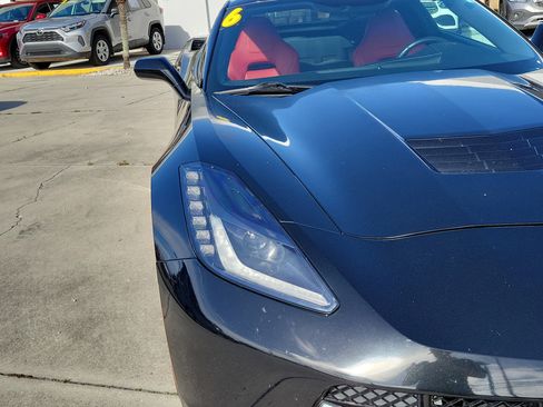 Used 2016 Chevrolet Corvette Stingray Coupe RWD image 7