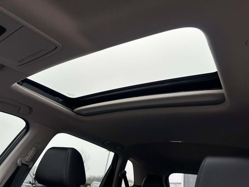 Used 2024 Honda CR-V EX-L image 17