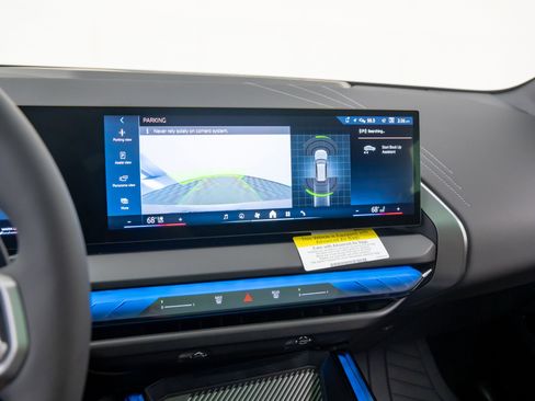 New 2025 BMW X3 xDrive30i w/ M Sport Package image 24