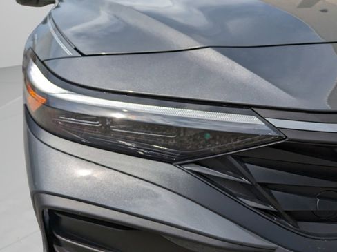 New 2026 Hyundai Elantra SE FWD image 14