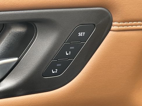 New 2026 Nissan Pathfinder Platinum AWD/4WD image 25
