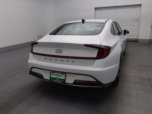Used 2021 Hyundai Sonata SE w/ Winter Weather Package FWD image 7