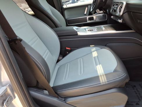 Used 2025 Mercedes-Benz G 550 image 23