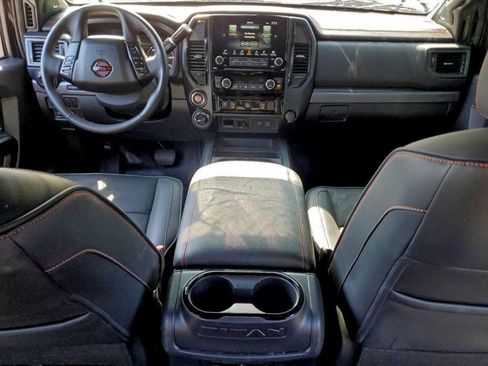 Used 2023 Nissan Titan PRO-4X image 7