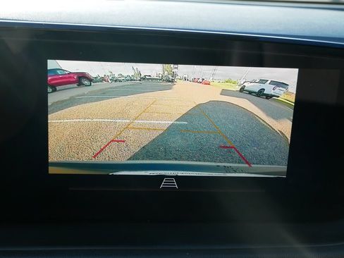 Used 2024 Buick Encore GX Preferred AWD/4WD image 19