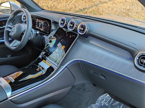 New 2026 Mercedes-Benz GLC 300 300 image 33