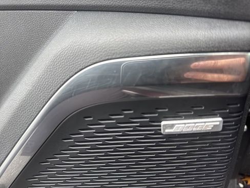 Used 2024 GMC Acadia Elevation image 25