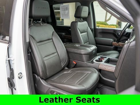 Used 2020 GMC Sierra 2500 Denali w/ Denali Ultimate Package image 9
