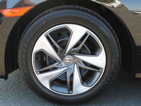 Used 2019 Honda Civic LX image 6