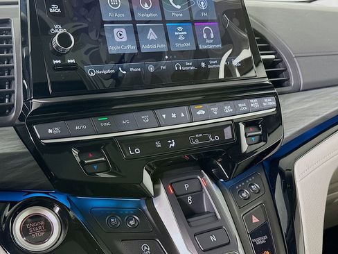 New 2026 Honda Odyssey Elite image 14