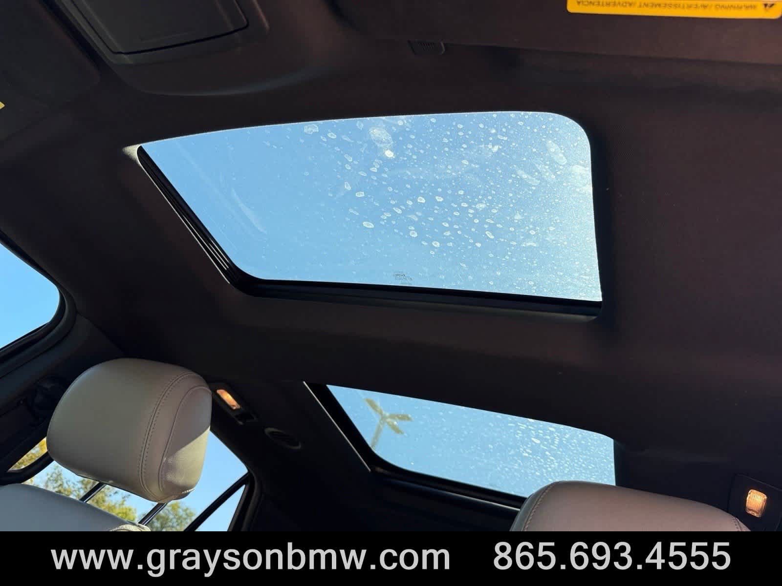 Used 2012 Ford Explorer XLT AWD/4WD image 29