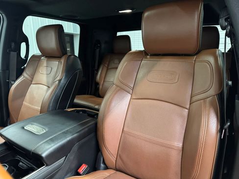 Used 2020 RAM 3500 Limited image 10