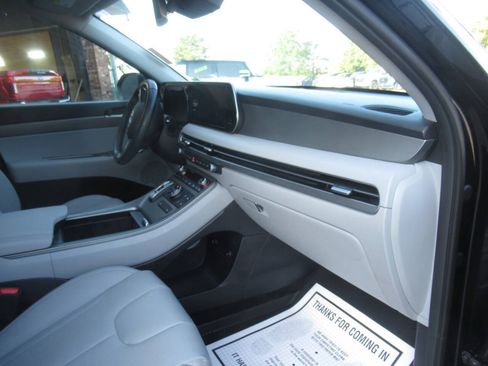 Used 2024 Hyundai Palisade SEL AWD/4WD image 7