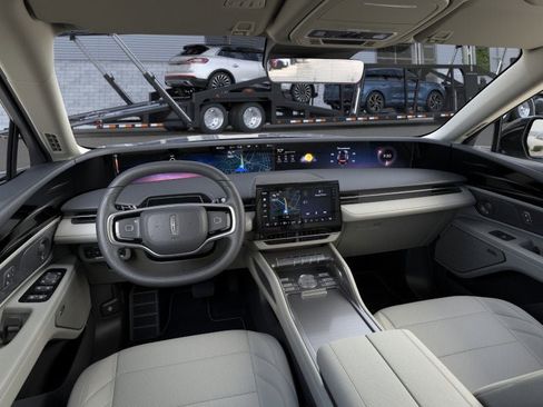 New 2026 Lincoln Nautilus Premier image 9