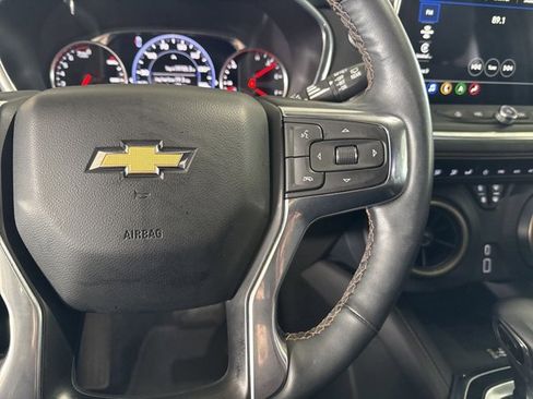 Used 2023 Chevrolet Blazer Premier image 26