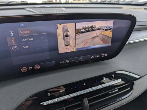 Used 2025 Buick Enclave Preferred image 15