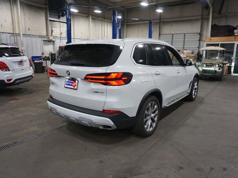 Used 2025 BMW X5 xDrive40i AWD/4WD image 22