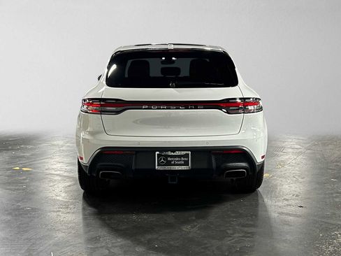 Used 2025 Porsche Macan AWD/4WD image 4