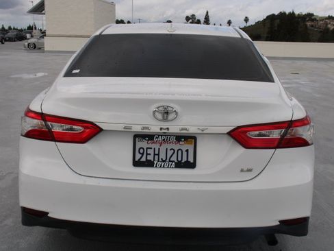 Certified 2019 Toyota Camry LE image 4