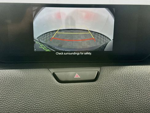 Used 2024 MAZDA CX-90 Plug-In Hybrid w/ Preferred AWD/4WD image 23