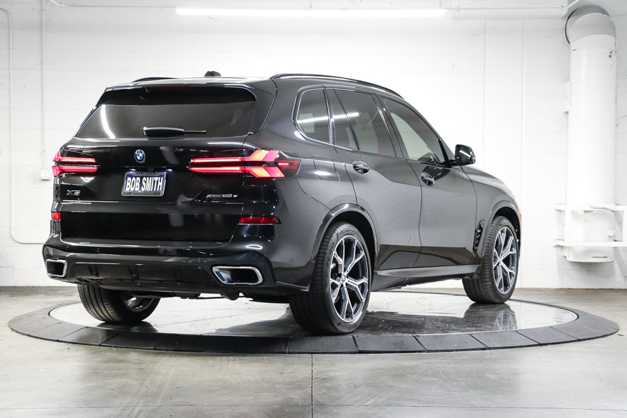 Certified 2024 BMW X5 xDrive50e w/ Executive Package AWD/4WD image 6