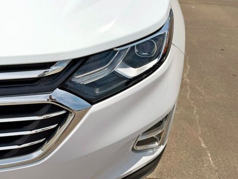Certified 2021 Chevrolet Equinox Premier FWD image 9
