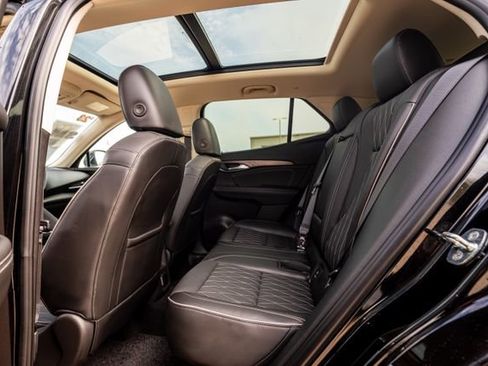 Certified 2023 Buick Envision Avenir image 6