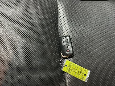 Used 2014 Lexus GX 460 image 30