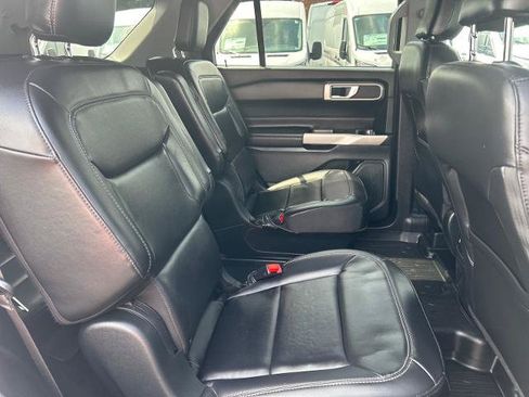 Certified 2023 Ford Explorer XLT w/ Equipment Group 202A AWD/4WD image 22