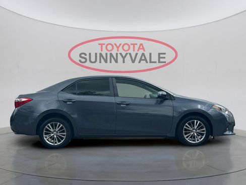 Used 2015 Toyota Corolla LE FWD image 9