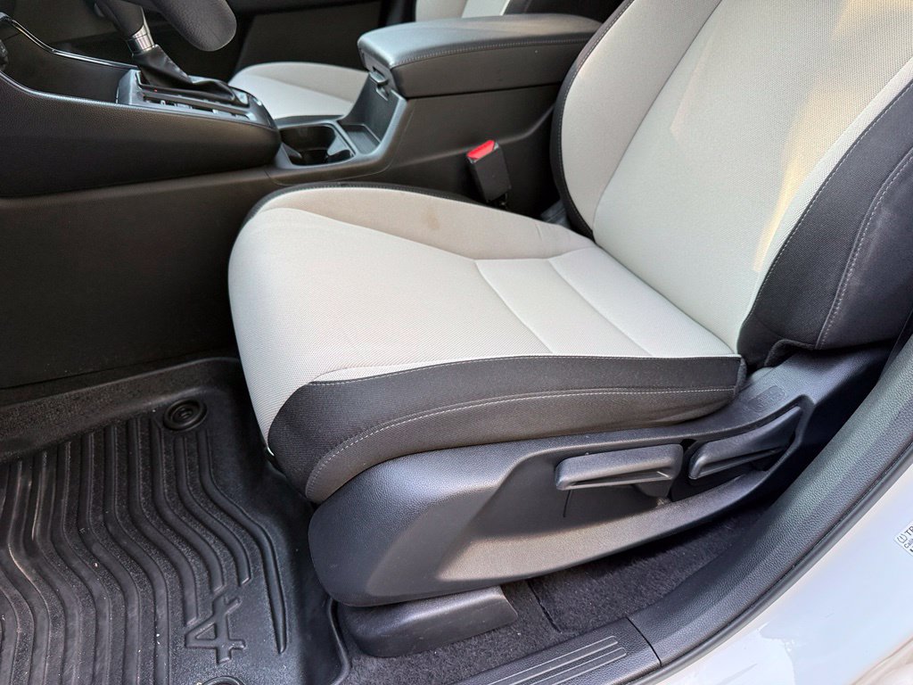 Used 2023 Honda CR-V LX image 24
