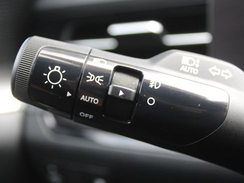 Used 2025 Kia K5 GT-Line w/ GT-Line Premium Package FWD image 27