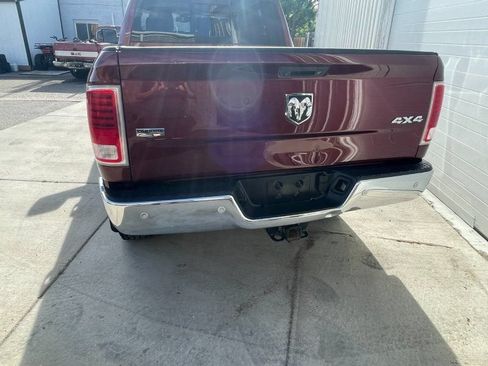 Used 2017 RAM 2500 Laramie w/ Convenience Group AWD/4WD image 5