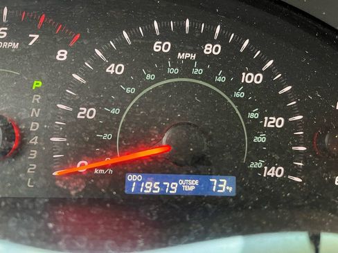 Used 2008 Toyota Camry LE FWD image 13