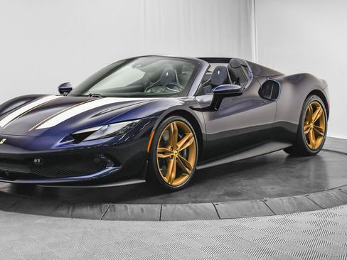 Used 2025 Ferrari 296 GTS RWD image 4
