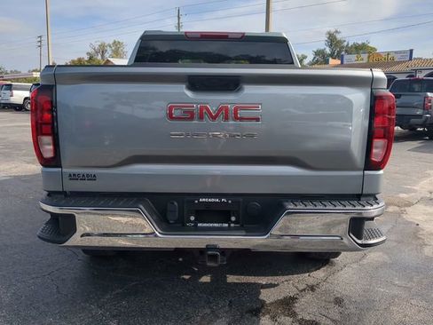 Used 2024 GMC Sierra 1500 Pro w/ Pro Value Package image 6