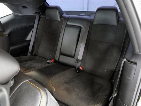 Used 2022 Dodge Challenger R/T Scat Pack RWD image 21