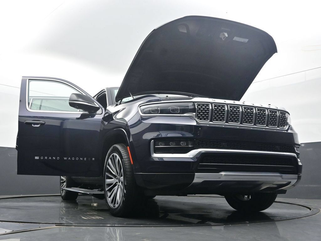 Used 2025 Jeep Grand Wagoneer 4WD image 65