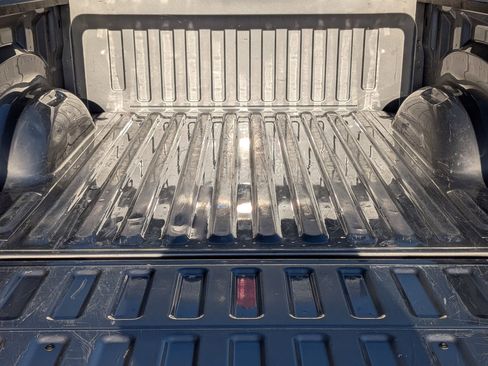 Certified 2022 RAM 1500 Laramie image 34