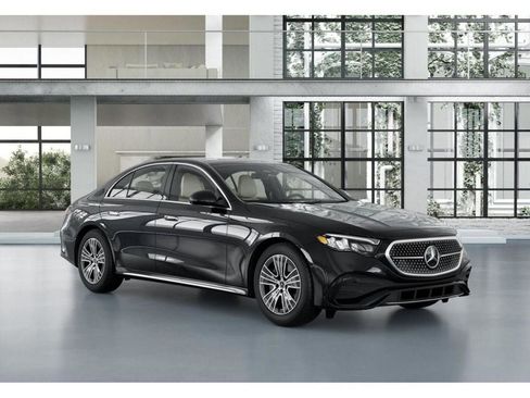 New 2026 Mercedes-Benz E 450 4MATIC Sedan image 11