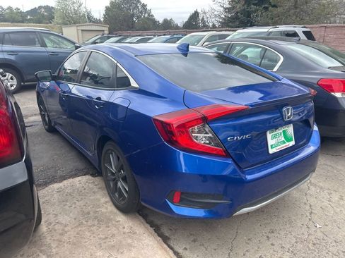 Used 2019 Honda Civic EX image 4